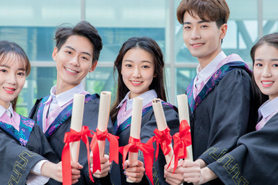 對(duì)外經(jīng)濟(jì)貿(mào)易大學(xué)在職研究生
