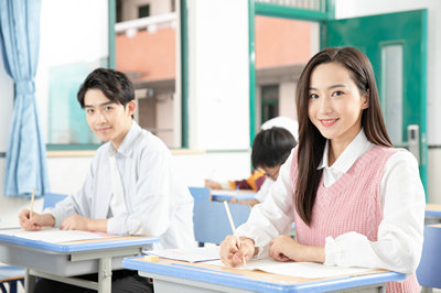 對外經濟貿易大學在職研究生