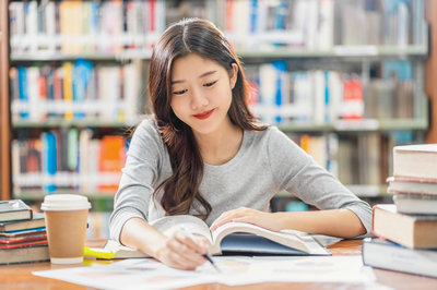 對外經濟貿易大學在職研究生