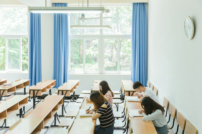 對外經濟貿易大學在職研究生