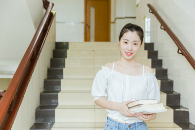 對外經(jīng)濟貿(mào)易大學在職研究生