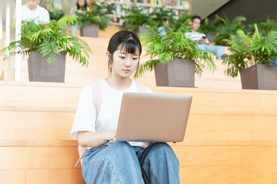 對外經濟貿易大學在職研究生