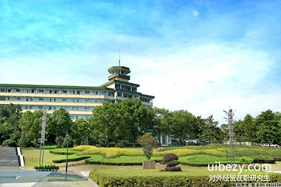 對外經濟貿易大學在職研究生最后可以拿到幾個證書? 對外經濟貿易大學在職研究生最后可以拿到幾個證書?